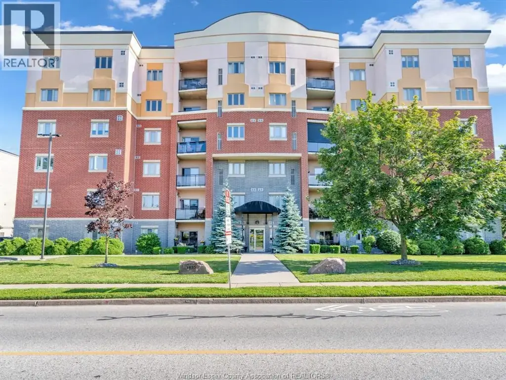 1855 Normandy Unit# 404, LaSalle